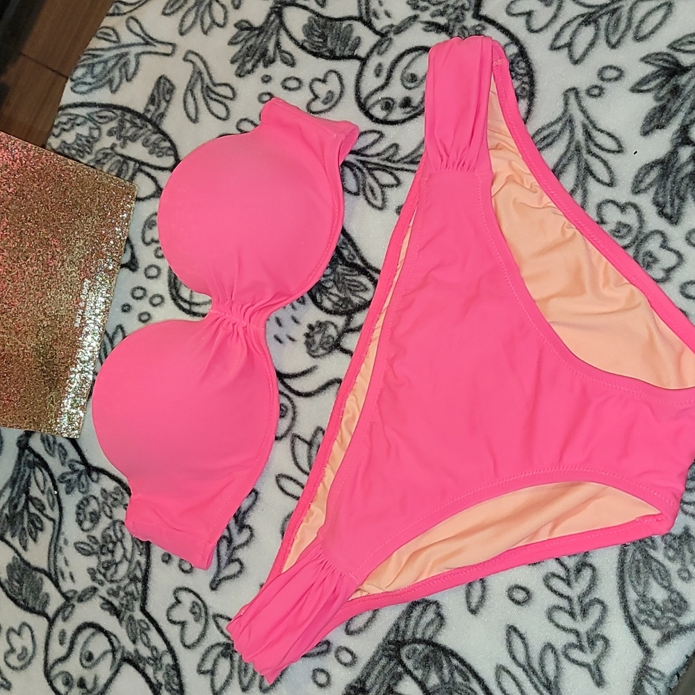 VS PINK BIKINI